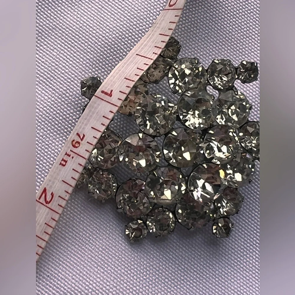 Rare WEISS Vintage Snowflake Brooch Silver diamond 💎 Rhinestones
